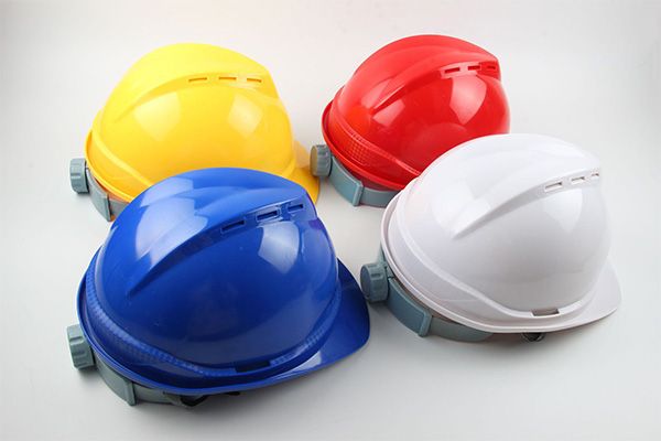 Hard Hat Color Codes_ Meanings on Construction Sites - PPE Get Casque de sécurité Professionnel
