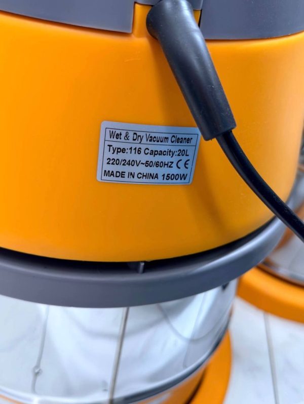 Aspirateur Eaux et Poussières 20L